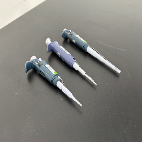 Gilson Pipetman Single Channel Pipettes - Quantity 3 image 0